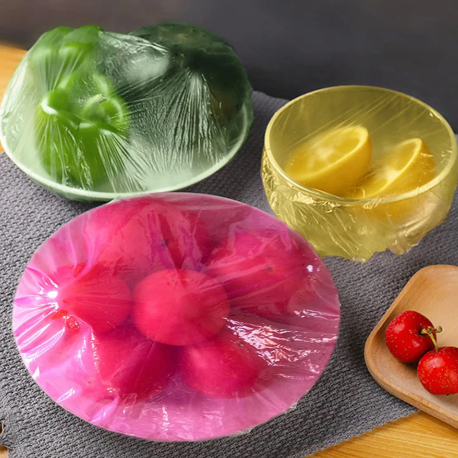 60-częściowe plastikowe pokrywki na miski, duże, średnie i małe miękkie plastikowe pokrywki na owoce i warzywa, aby zapobiec kurzu i zachować świeżość
